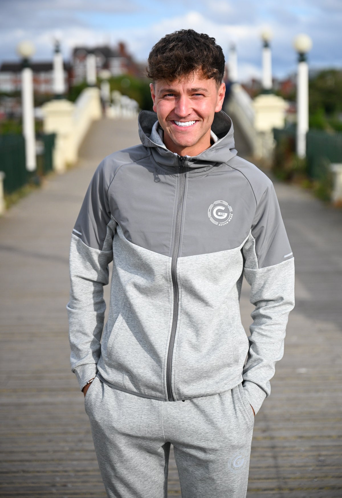 G LOC Active Three‑Piece Set (Grey/Light Grey Edition)