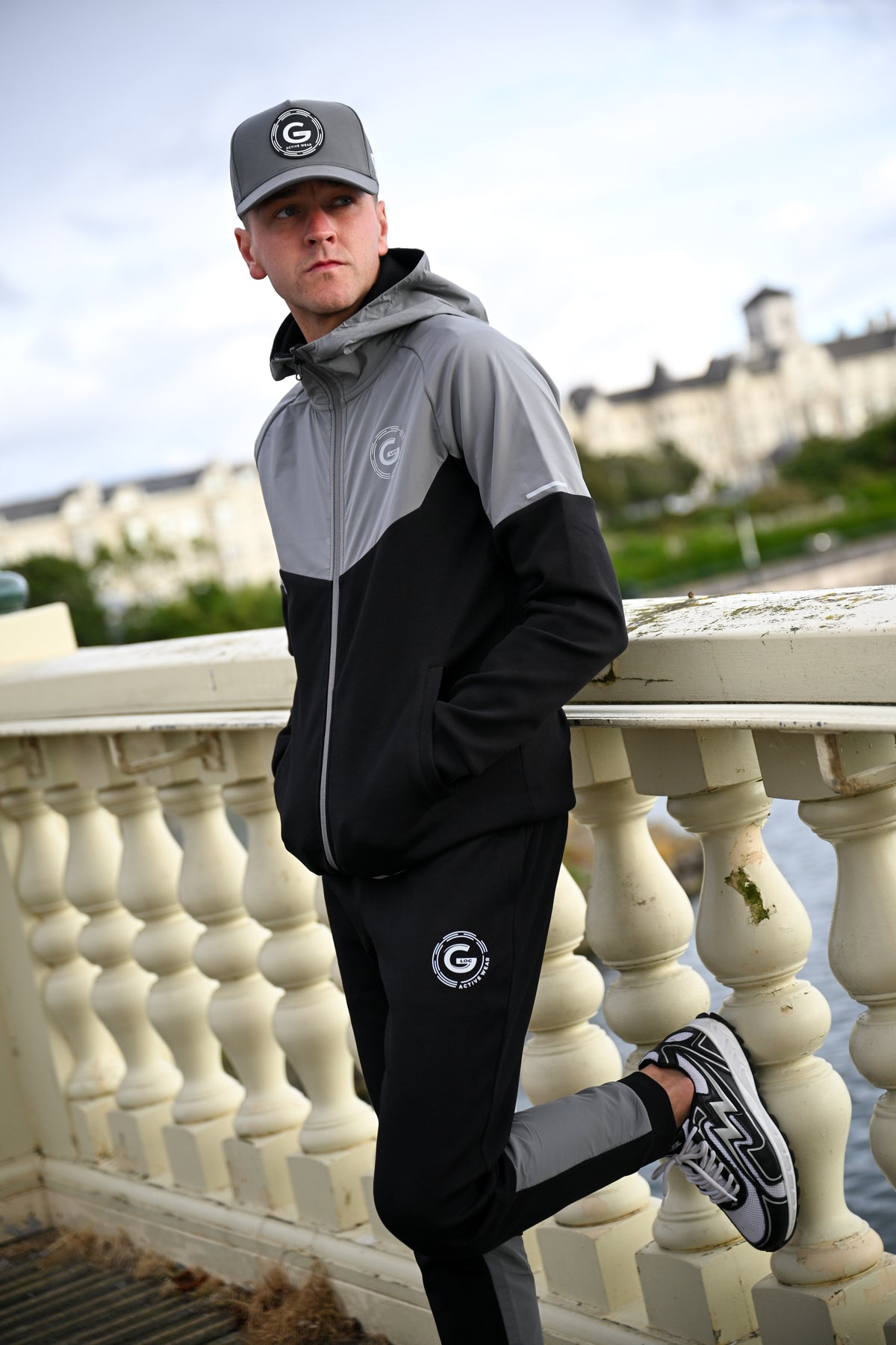 G LOC Active Three‑Piece Set (Black/White/Grey Edition)